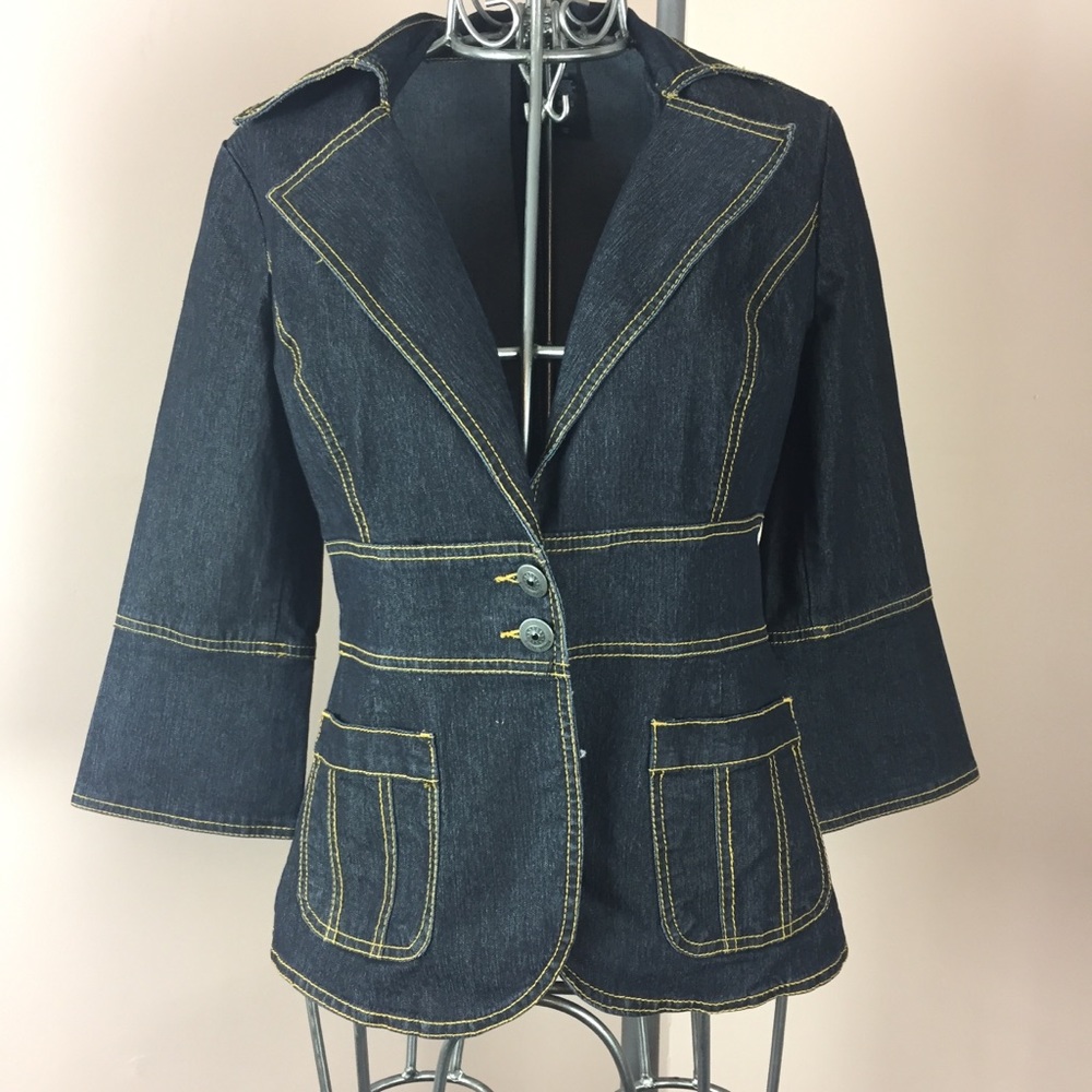 Bisou Bisou blue denim jacket